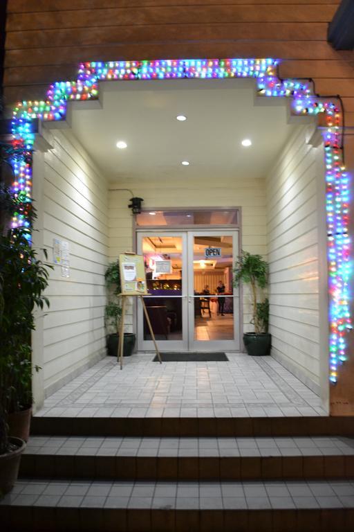 West Plaza Malakal Hotel Koror Exterior foto